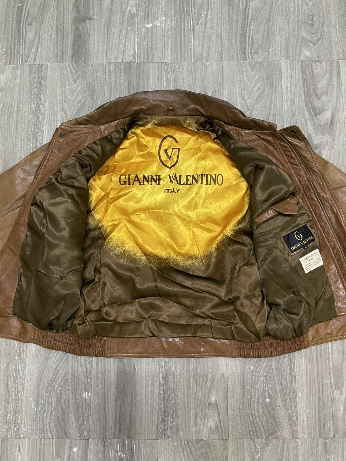 Gianni Valentino 🔥Vintage Gianni Valentino Leather Jacket Big Spellout Logo🔥 Size US M / EU 48-50 / 2 - 16 Thumbnail