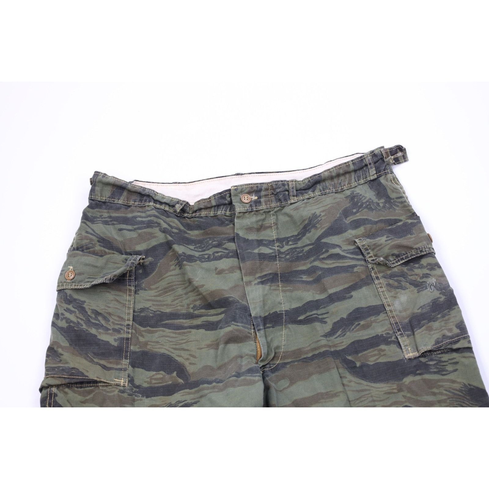Vintage Vinateg 70s 2 Piece Ripstop Tiger Stripe Camouflage Suit Size US XL / EU 56 / 4 - 11 Thumbnail
