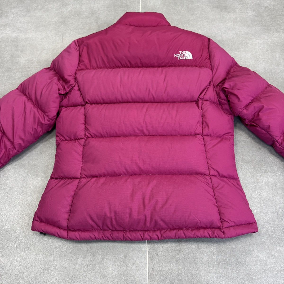 The North Face The North Face TNF 700 Nuptse Pink Puffer Down Jacket Women Size M / US 6-8 / IT 42-44 - 23 Thumbnail