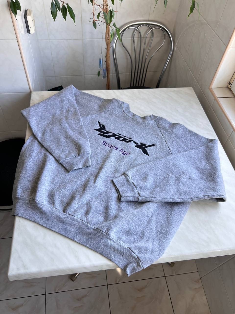 Band Tees Bjork Space Age Tour Vintage 90s Merch sweatshirt big logo Size US L / EU 52-54 / 3 - 4 Thumbnail