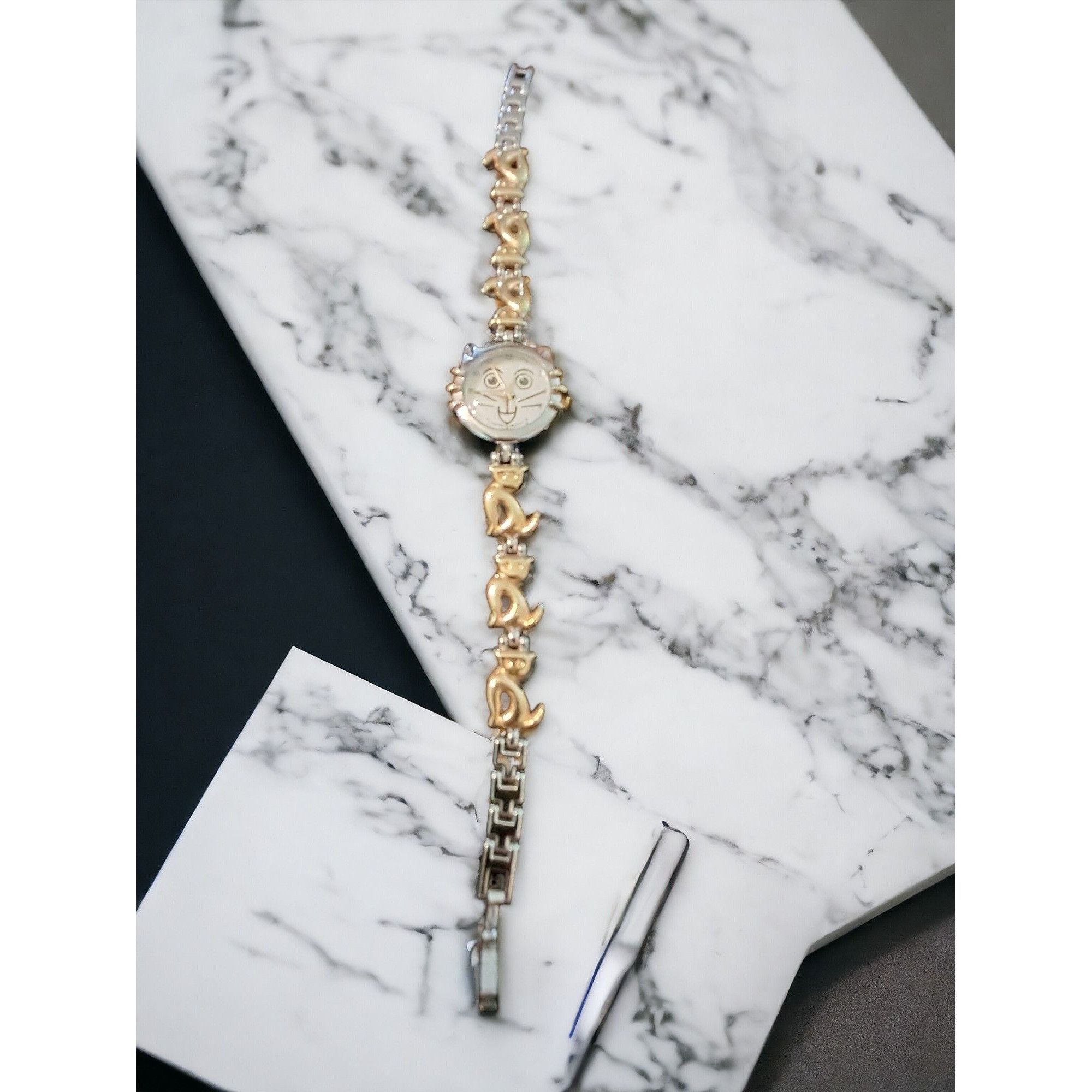 Other Unbranded Cat Lovers Cat Face Silver Gold Watch -Women's Size ONE SIZE - 2 Thumbnail