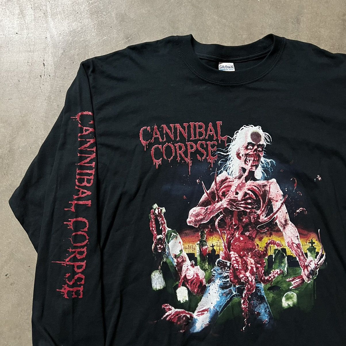 Band Tees × Vintage Vintage ‘02 Cannibal Corpse Eaten Back To Life Band T-Shirt Size US XL / EU 56 / 4 - 1 Thumbnail