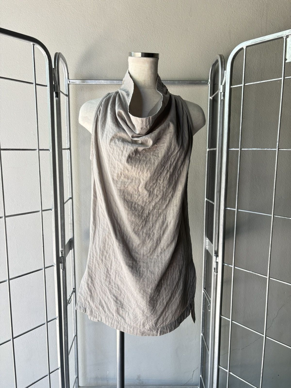 Issey Miyake Issey Miyake vintage dropped neck blouse Size M / US 6-8 / IT 42-44 - 17 Thumbnail