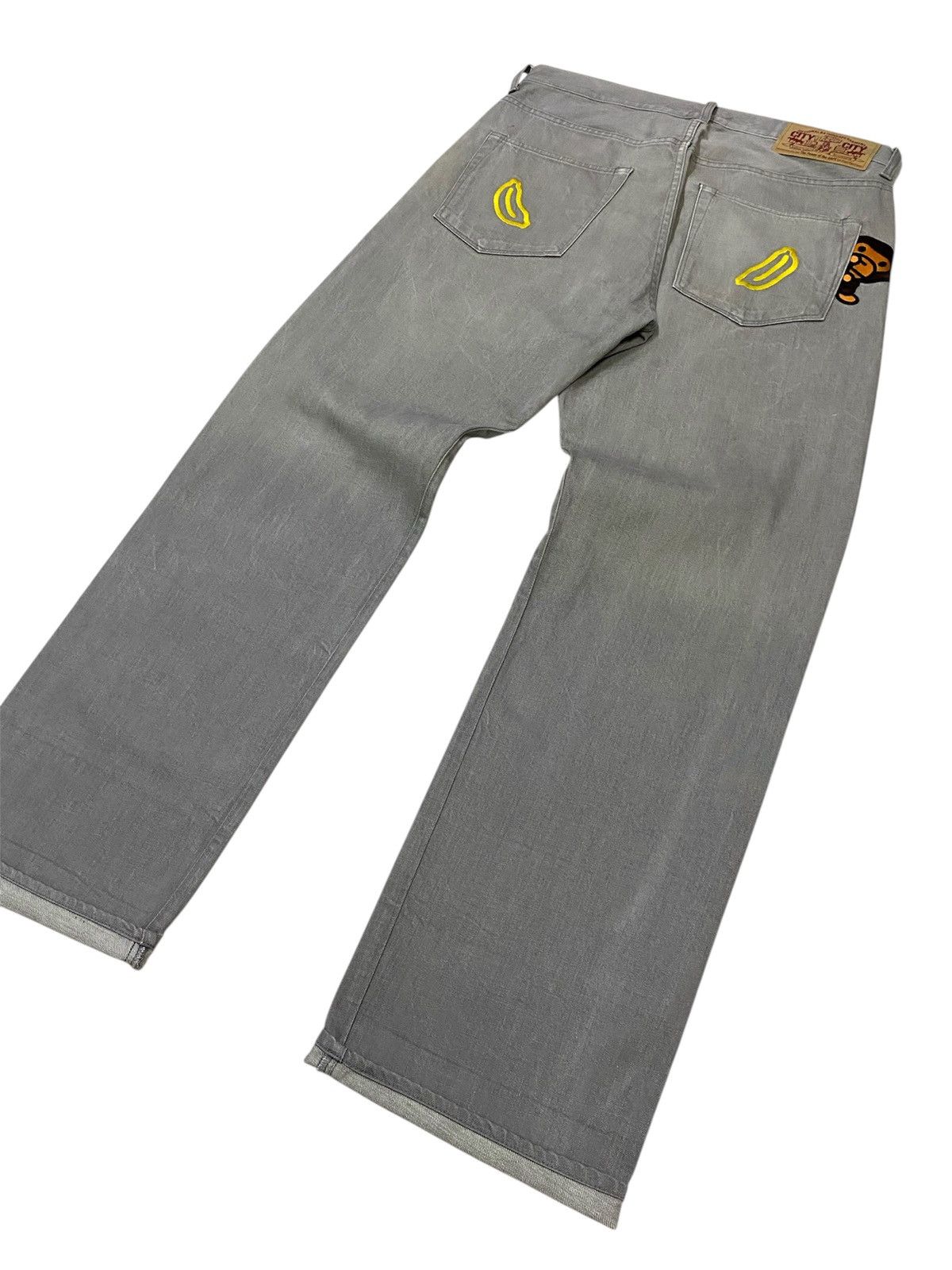 Bape A Bathing Ape Embroidered Logo Button Fly Denim Pants Size US 34 / EU 50 - 24 Thumbnail