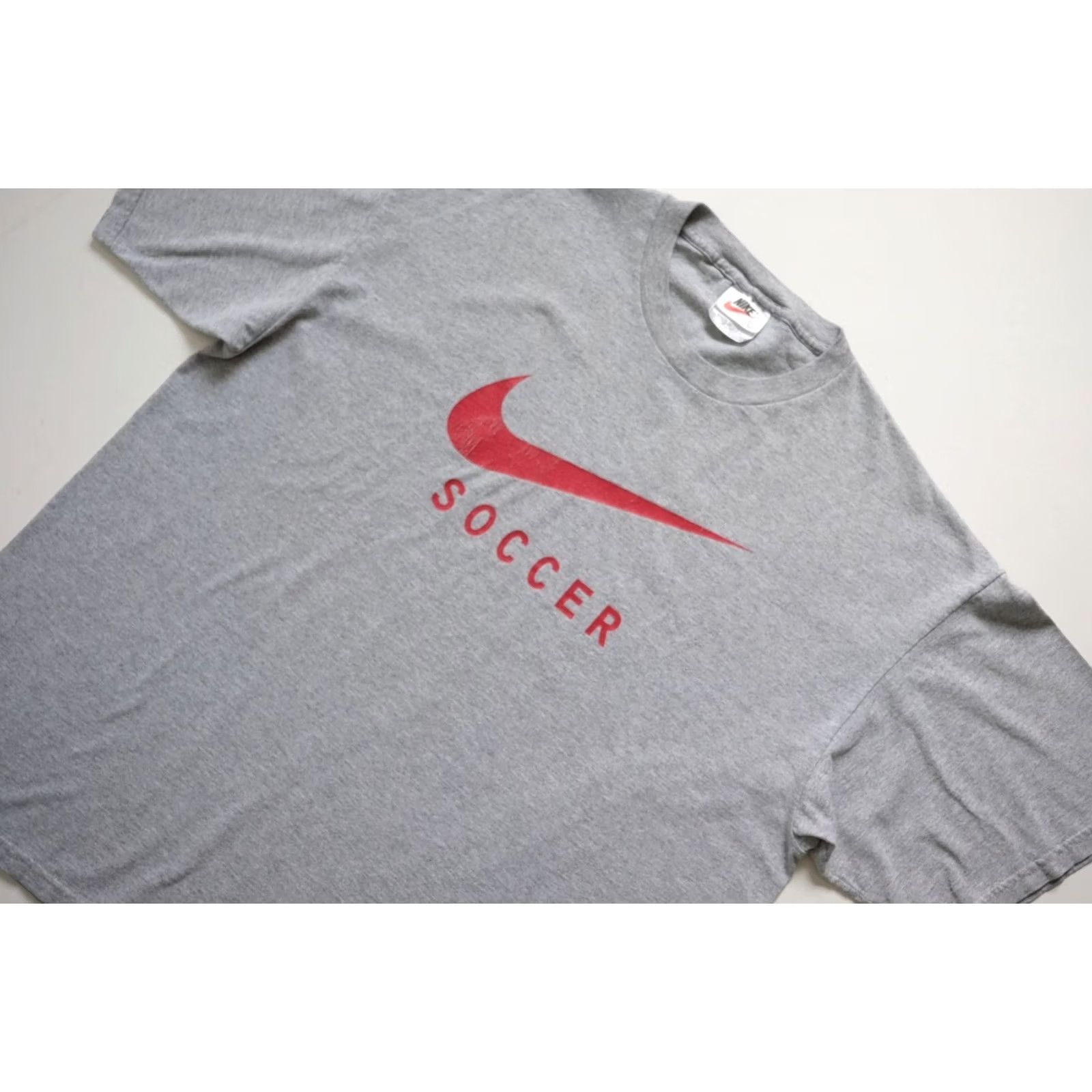 Nike VINTAGE Nike SOCCER T-Shirt Gray 90s USA MADE BIG SWOOSH GRAPHIC Crew Neck Size L Men Short Sleeve Shirts Size US L / EU 52-54 / 3 - 5 Thumbnail