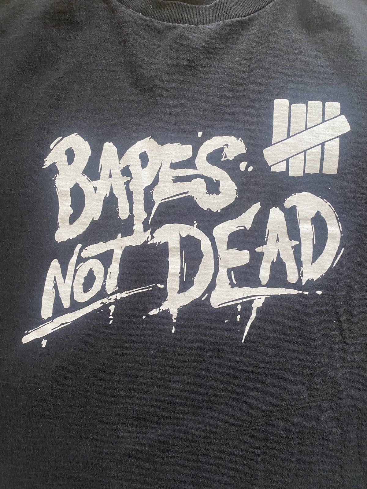 Bape Bape X Undefeated "Bape's Not Dead" punk tee Size US XL / EU 56 / 4 - 2 Thumbnail