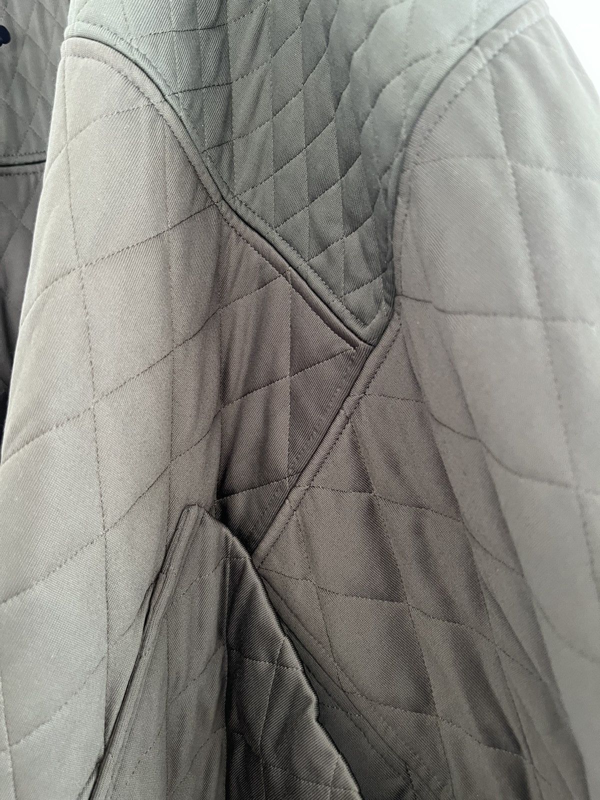 Valentino Poncho cloak in quilted polyamide/cotton blend, Italy Size US L / EU 52-54 / 3 - 7 Thumbnail