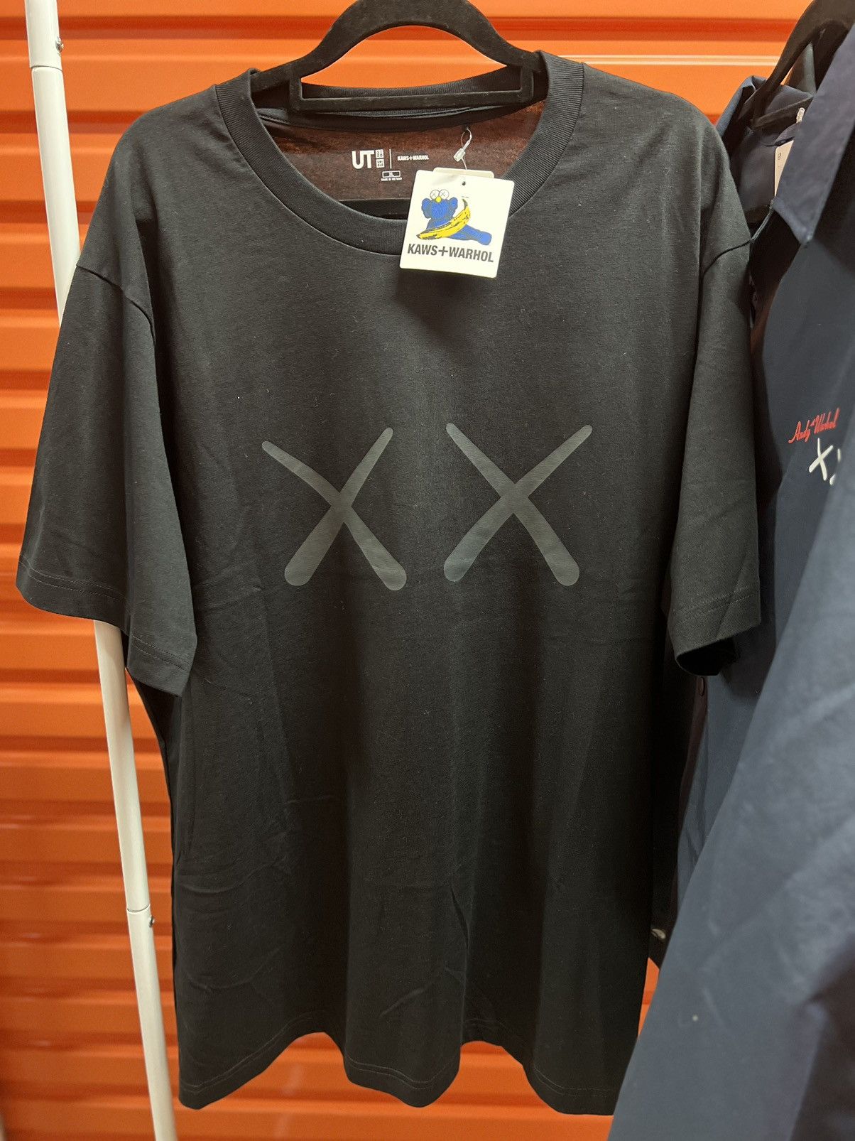 Andy Warhol × Kaws × Uniqlo Kaws Andy Warhol Uniqlo Black XX Face Tshirt Size XL Size US XL / EU 56 / 4 - 3 Thumbnail