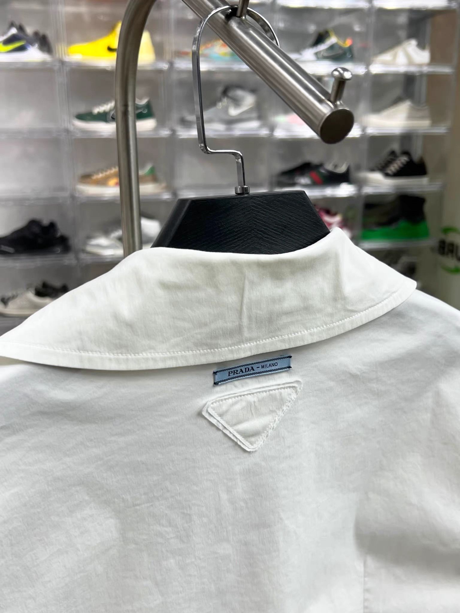Prada PRADA Bow Detail White Shirt K15 Size M / US 6-8 / IT 42-44 - 6 Thumbnail