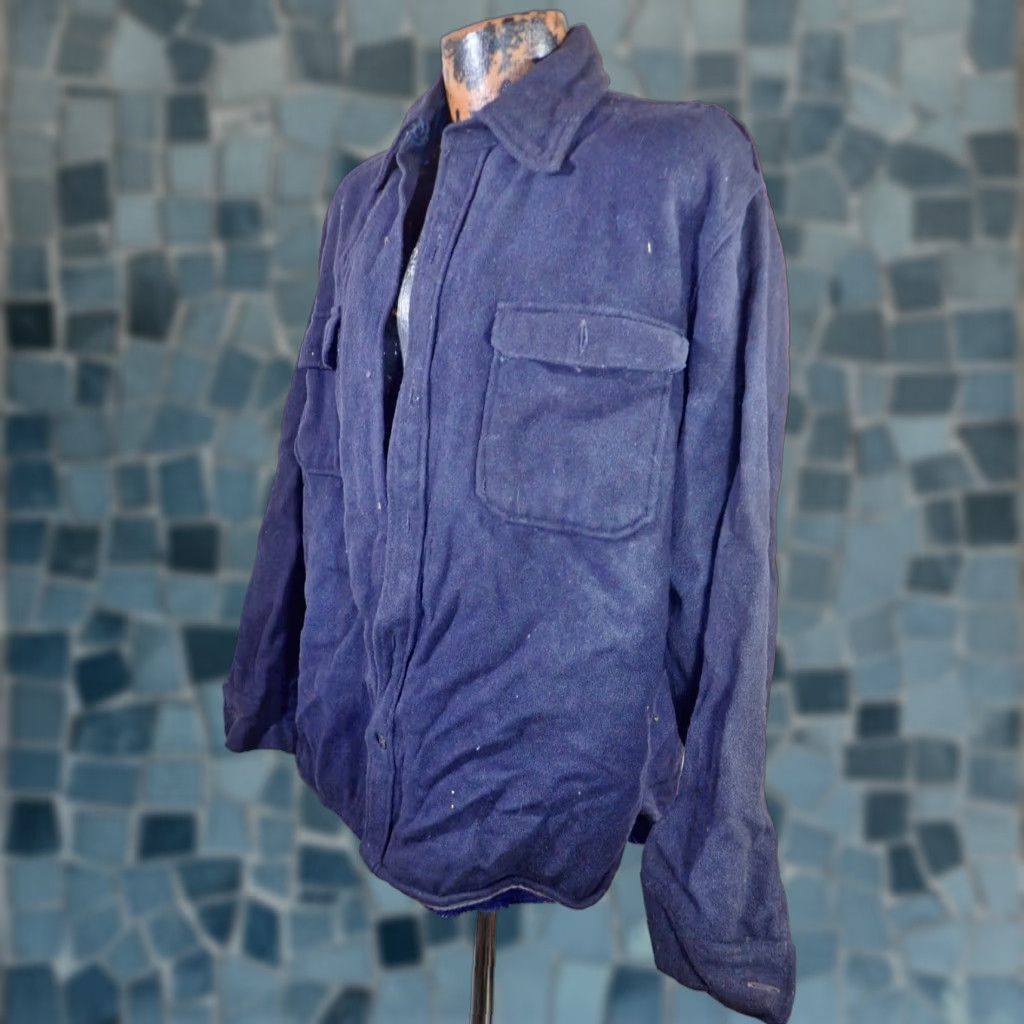 Vintage VINTAGE CPO Shirt For Repair 50s 60s Distressed Heavy Wool Button Up Navy Wool Jacket - Mens L Size US L / EU 52-54 / 3 - 1 Thumbnail