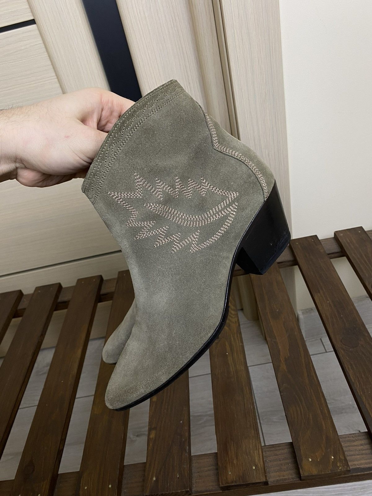 Isabel Marant ISABEL MARANT Dacken Suede Western Embroidered Ankle Boots Size US 8 / IT 38 - 16 Thumbnail
