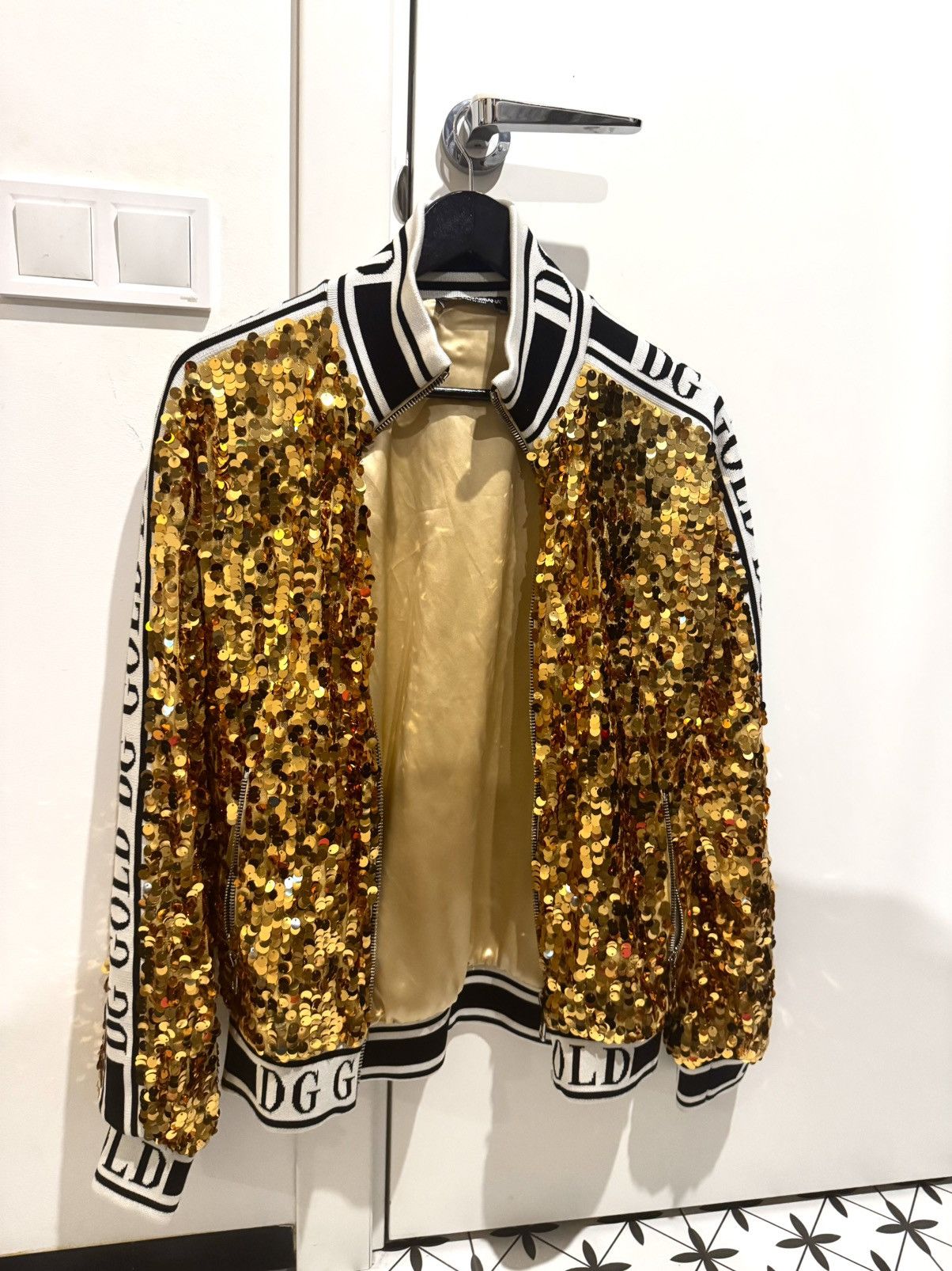 Dolce & Gabbana Dolce & Gabbana Gold Sequin Jacket Size M / US 6-8 / IT 42-44 - 2 Thumbnail