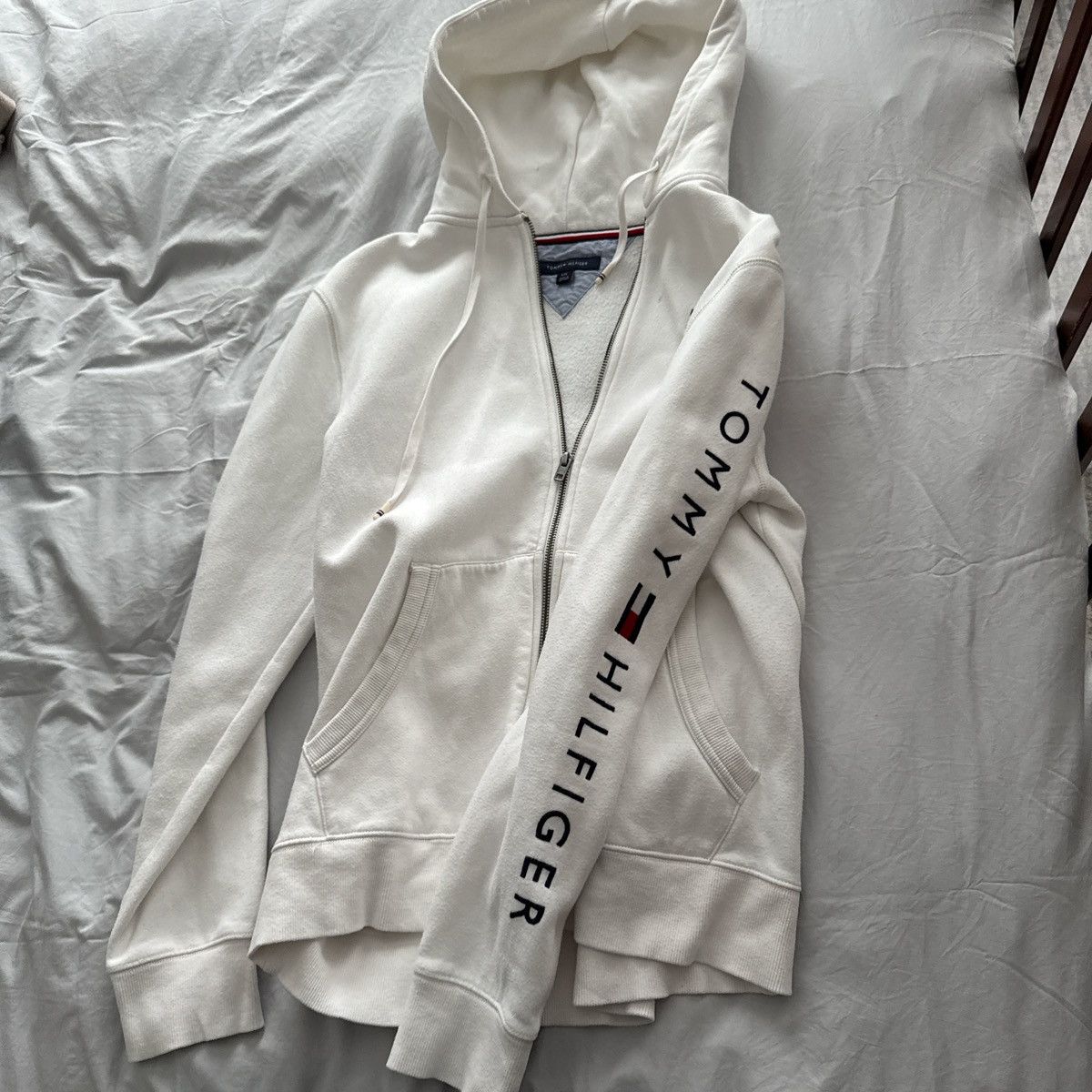 Tommy Hilfiger Tommy Hilfiger Hooded Jacket Hoodie and Zip-up Jacket Size US L / EU 52-54 / 3 - 2 Thumbnail