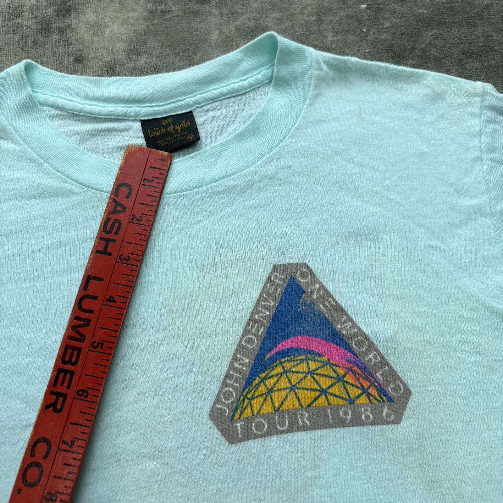 Band Tees Vintage 80s John Denver One World Tour Folk Country Shirt Size US M / EU 48-50 / 2 - 3 Thumbnail