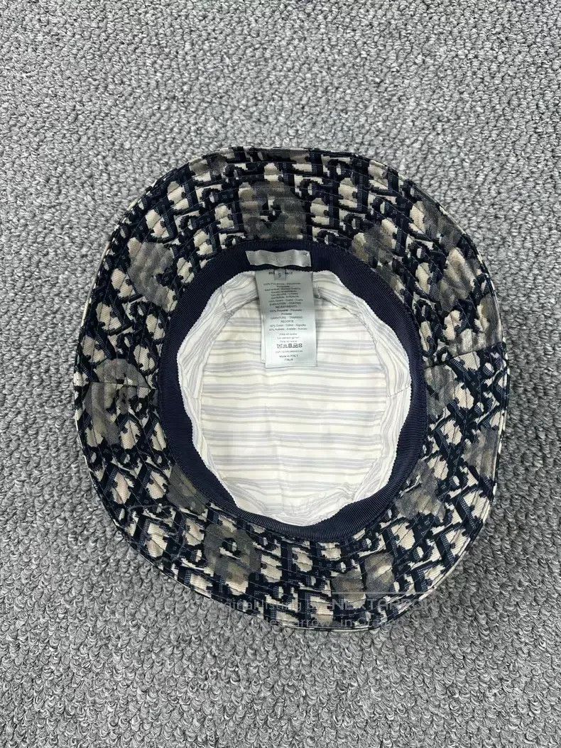 Dior Dior Size S Old flower graffiti fisherman's hat Size ONE SIZE - 3 Thumbnail