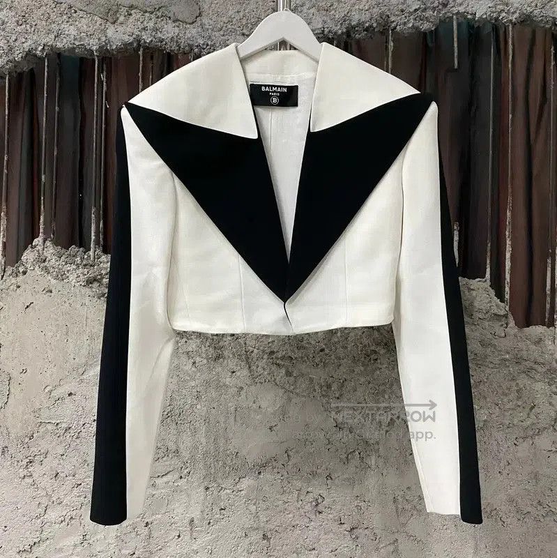 Balmain Balmain Women's Color Blocked Cropped Jacket . Size XXS / US 00 / IT 34 - 1 Thumbnail