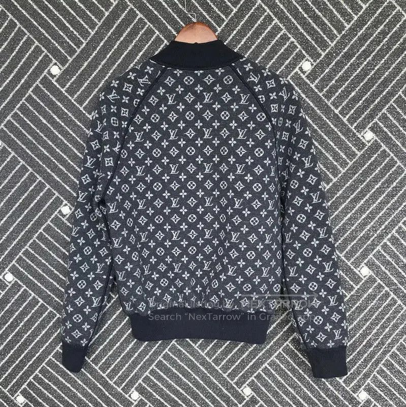 Louis Vuitton Louis Vuitton Black Wool Blend Bomber Jacket . Size US M / EU 48-50 / 2 - 2 Thumbnail