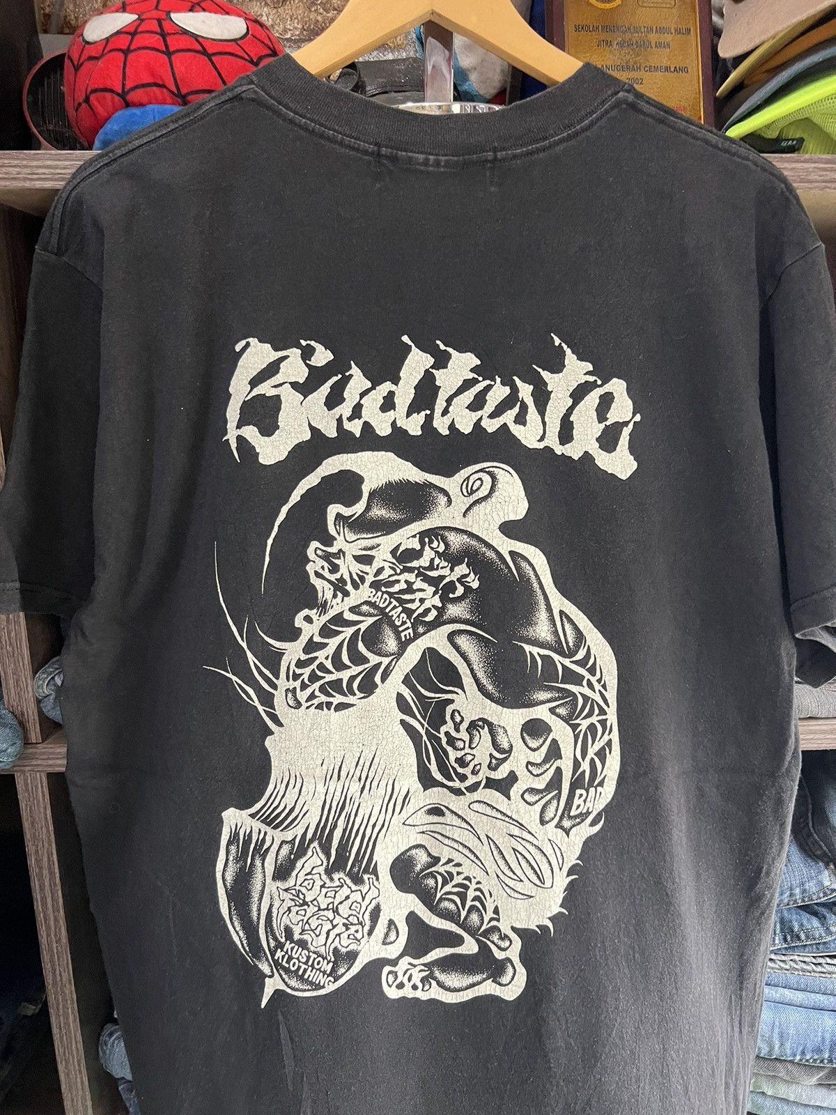 Japanese Brand 🔥Vintage Badtaste Kustom Klothing Tee Size US M / EU 48-50 / 2 - 10 Thumbnail