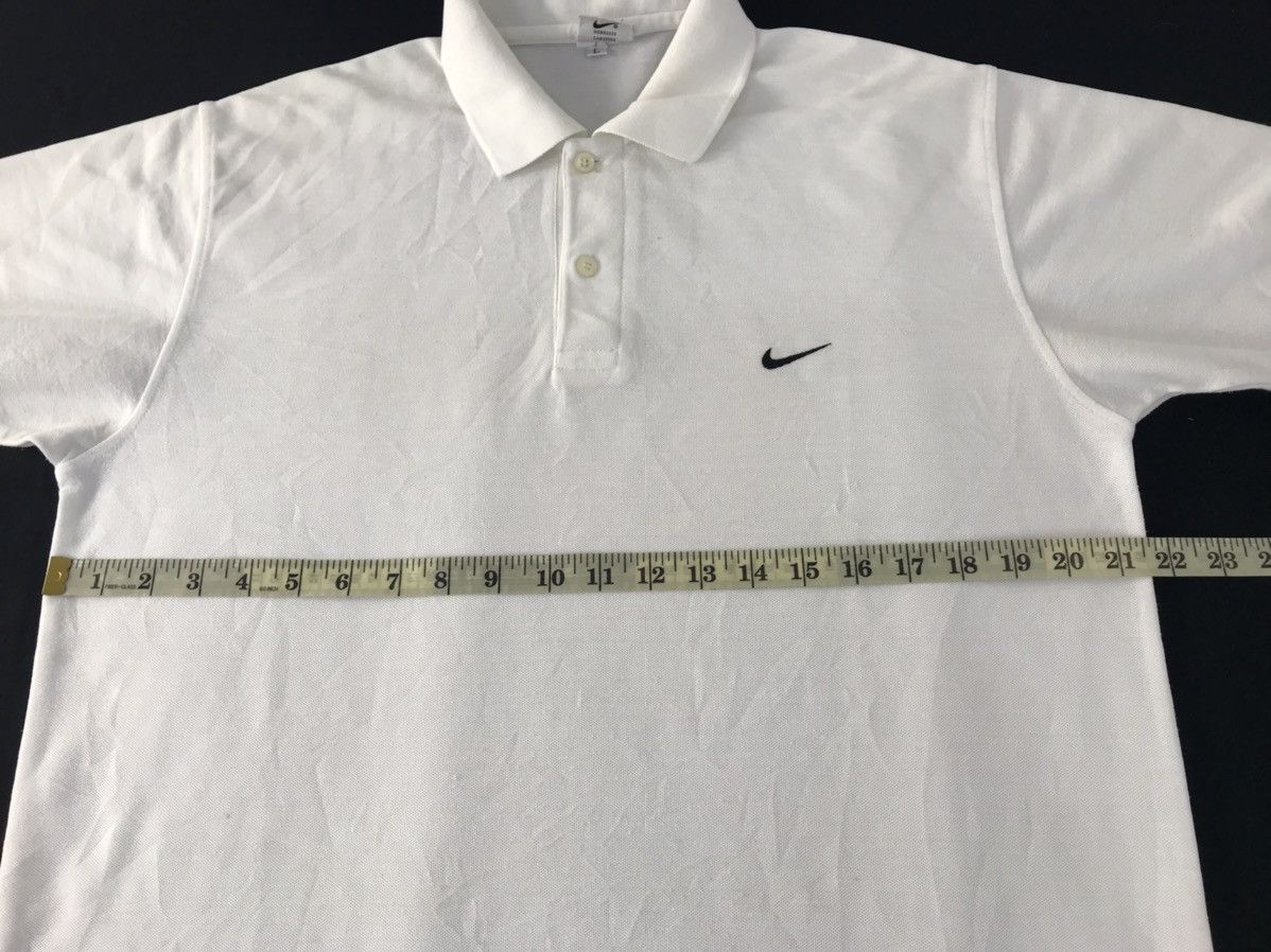 Nike Hype Nike Plain Minimalist Emboidery Logo Design Polo Tee Size US L / EU 52-54 / 3 - 8 Thumbnail