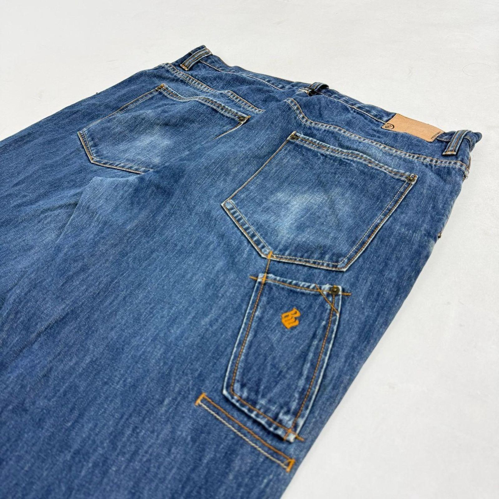 Japanese Brand × Rocawear × Vintage Vintage grunge archive baggy wide leg y2k skater rare jeans Size US 40 / EU 56 - 2 Thumbnail