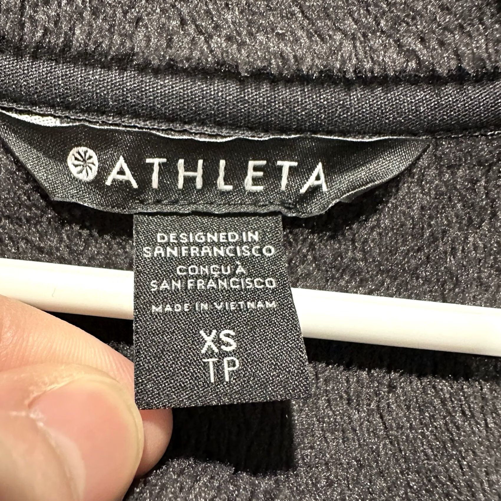 Athleta Athleta Sweatshirt Dress Womens XS Black Fleece Lined Cozy Karma GUC Size XS / US 0-2 / IT 36-38 - 4 Thumbnail