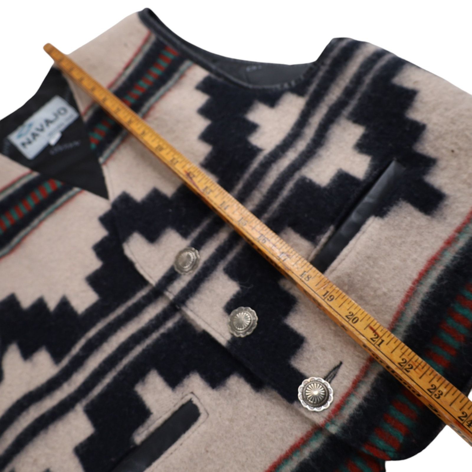 Vintage Vintage Navajo Arizona Southwestern Print Wool Vest Size US L / EU 52-54 / 3 - 9 Thumbnail