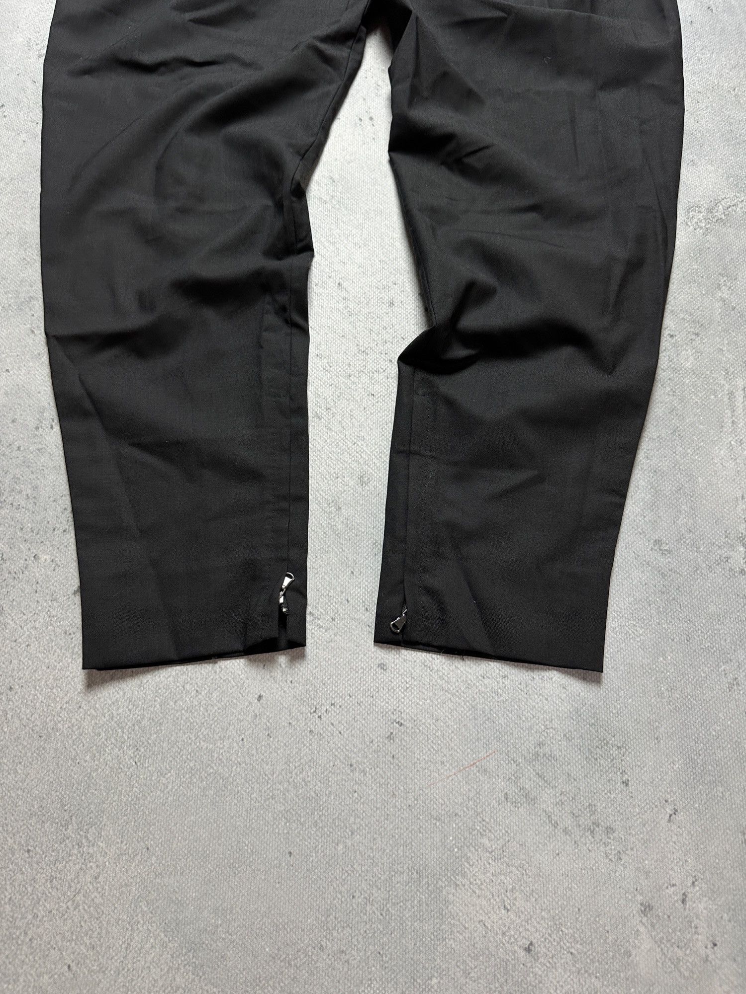 Dolce & Gabbana Black Pleated Trousers Size 42 Zip Ankle 90s