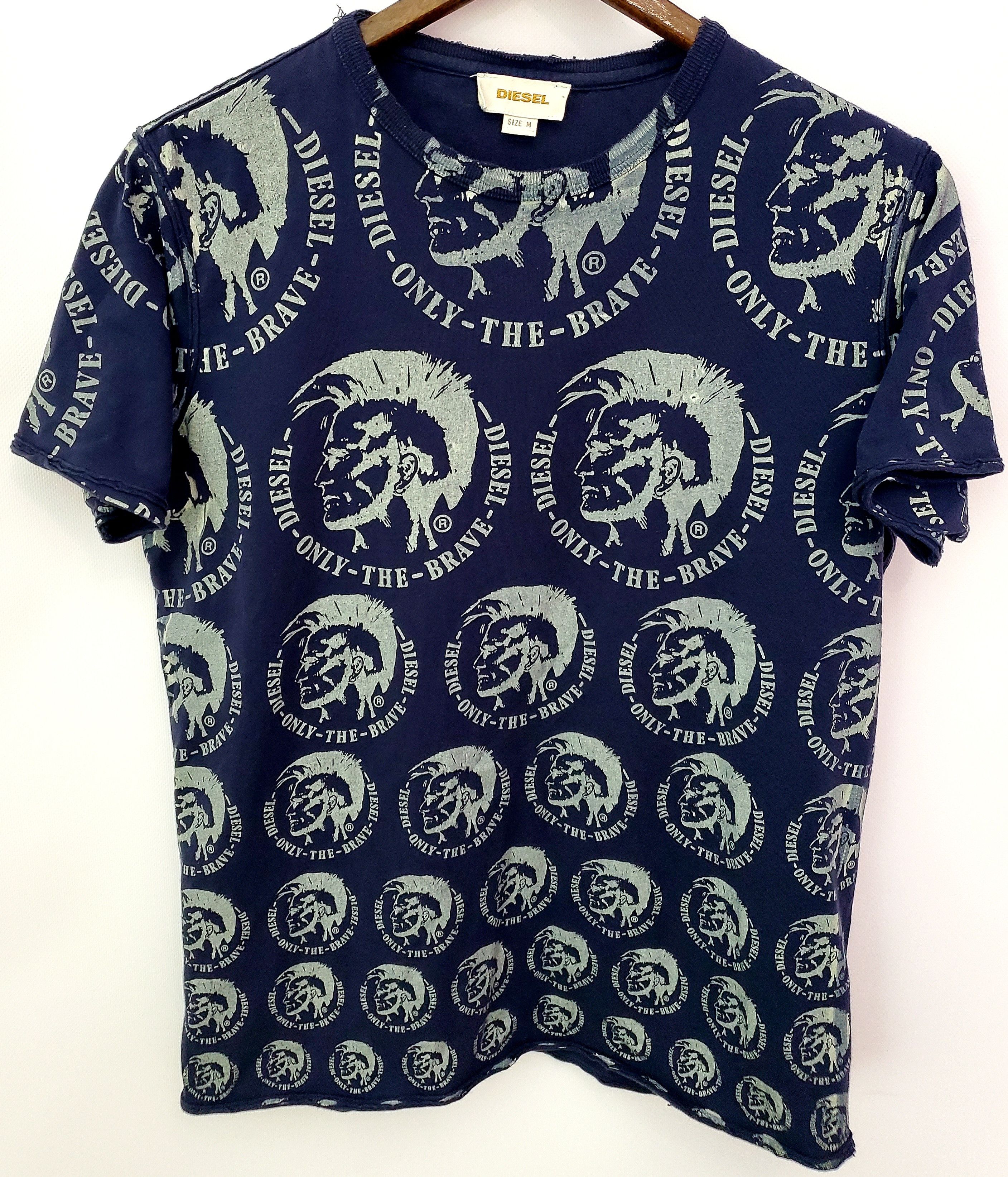 Diesel × Vintage Vintage Diesel Monogram Logo T Shirt Y2K size S Size US S / EU 44-46 / 1 - 1 Thumbnail