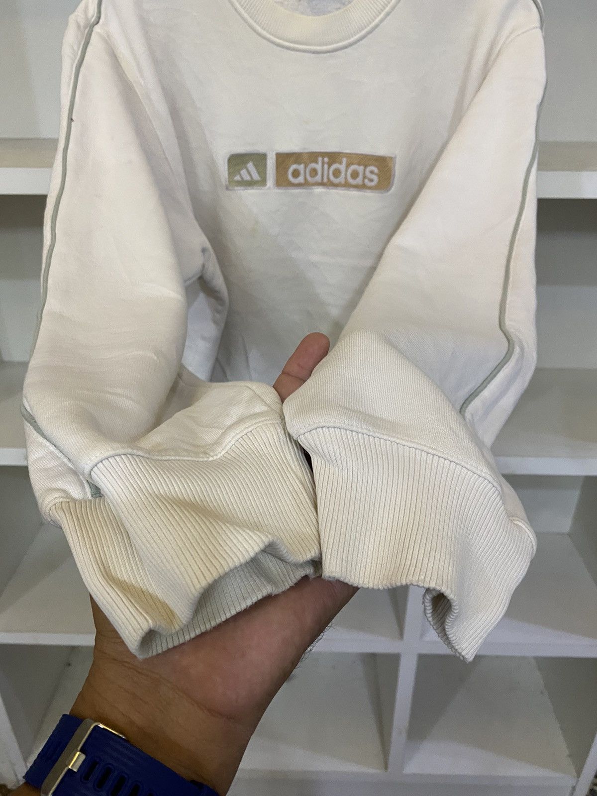 Adidas Adidas Embroidery Logo Sweatshirt Size US L / EU 52-54 / 3 - 6 Thumbnail
