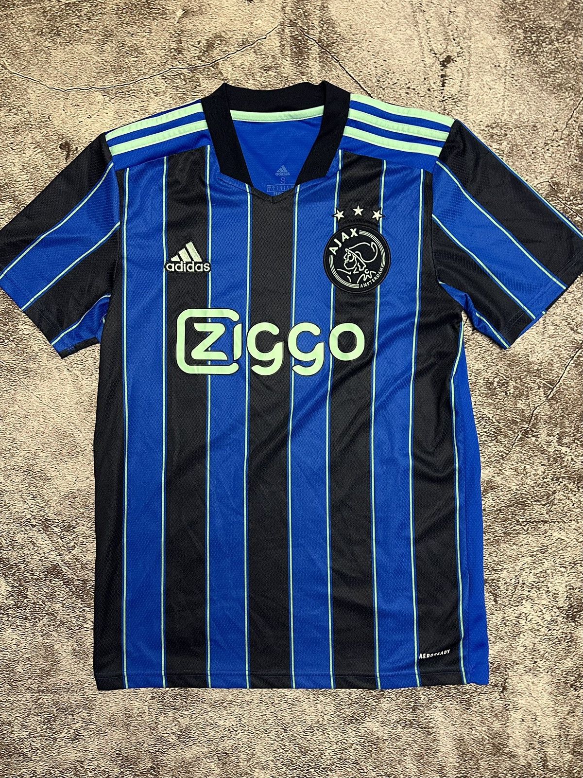Adidas Adidas Ajax jersey ziggo size Small Size US S / EU 44-46 / 1 - 1 Thumbnail