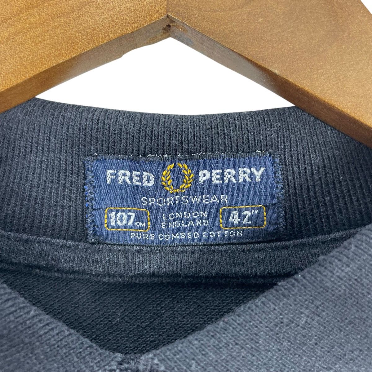 Fred Perry Vintage Fred Perry England Polo Tee Shirt Size US L / EU 52-54 / 3 - 5 Thumbnail