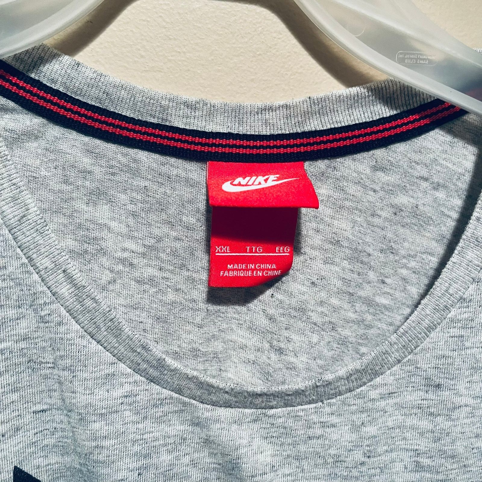Nike Nike Lebron Lion T Shirt Size US XXL / EU 58 / 5 - 2 Thumbnail