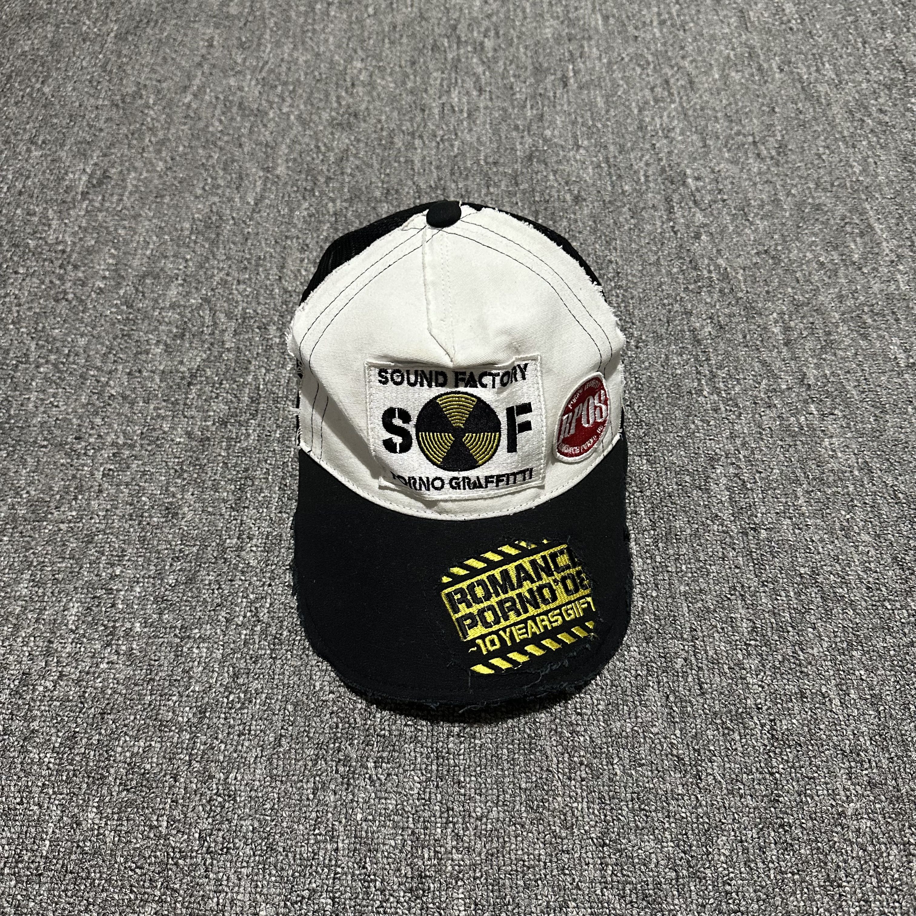 Japanese Brand Porno Graffitti Hats Size ONE SIZE - 1 Thumbnail