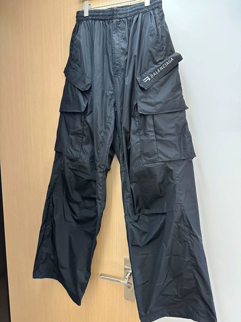 Balenciaga Balenciaga Embroidered Logo Ski Sports Work Pants Size US 30 / EU 46 - 9 Thumbnail