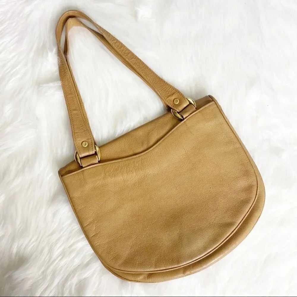 Lord & Taylor Lord & Taylor Leather Vintage Small Shoulder Handbag Size ONE SIZE - 1 Thumbnail