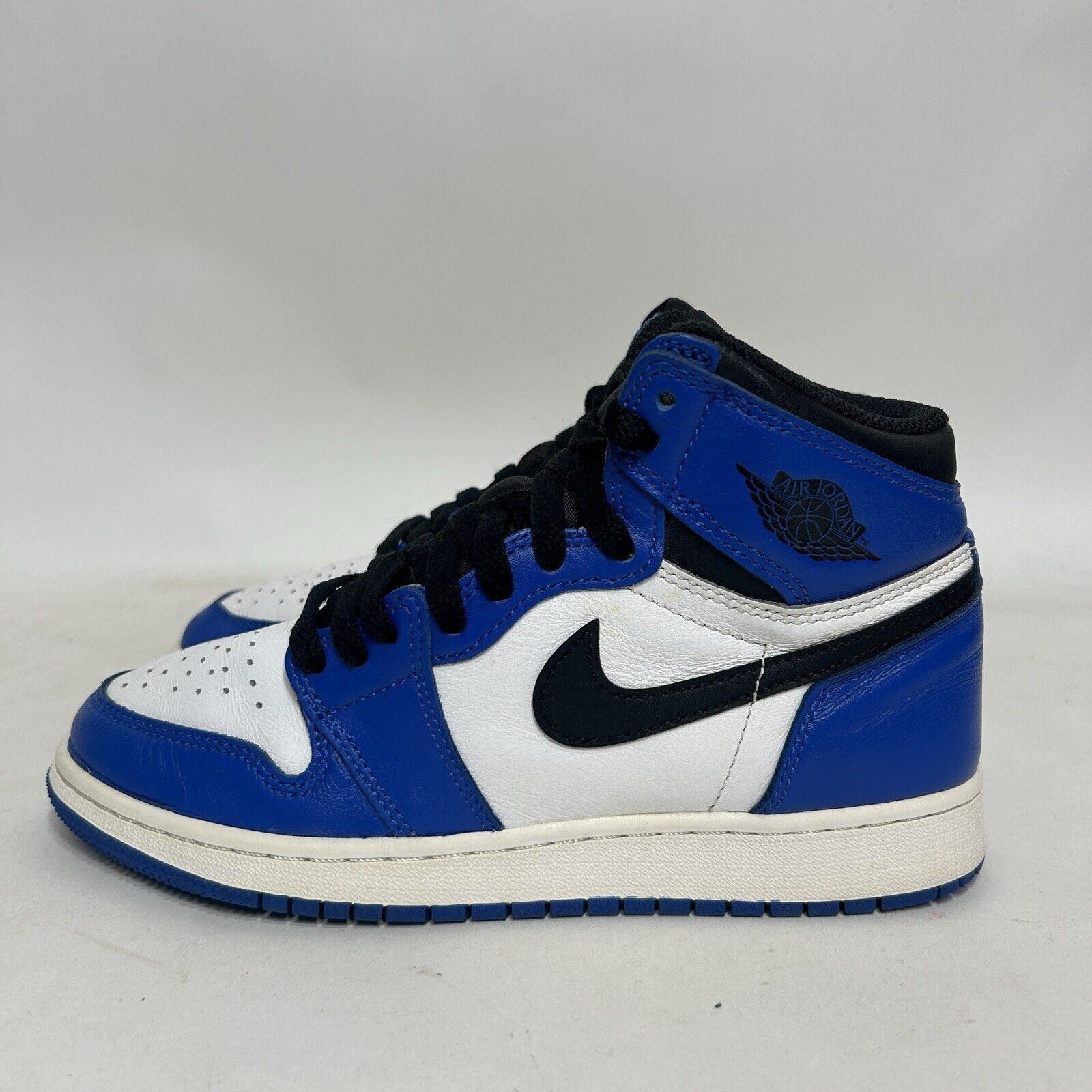 Nike Nike Air Jordan 1 Retro High OG BG “Game Royal” 2024 Size US 6 / IT 36 - 6 Thumbnail