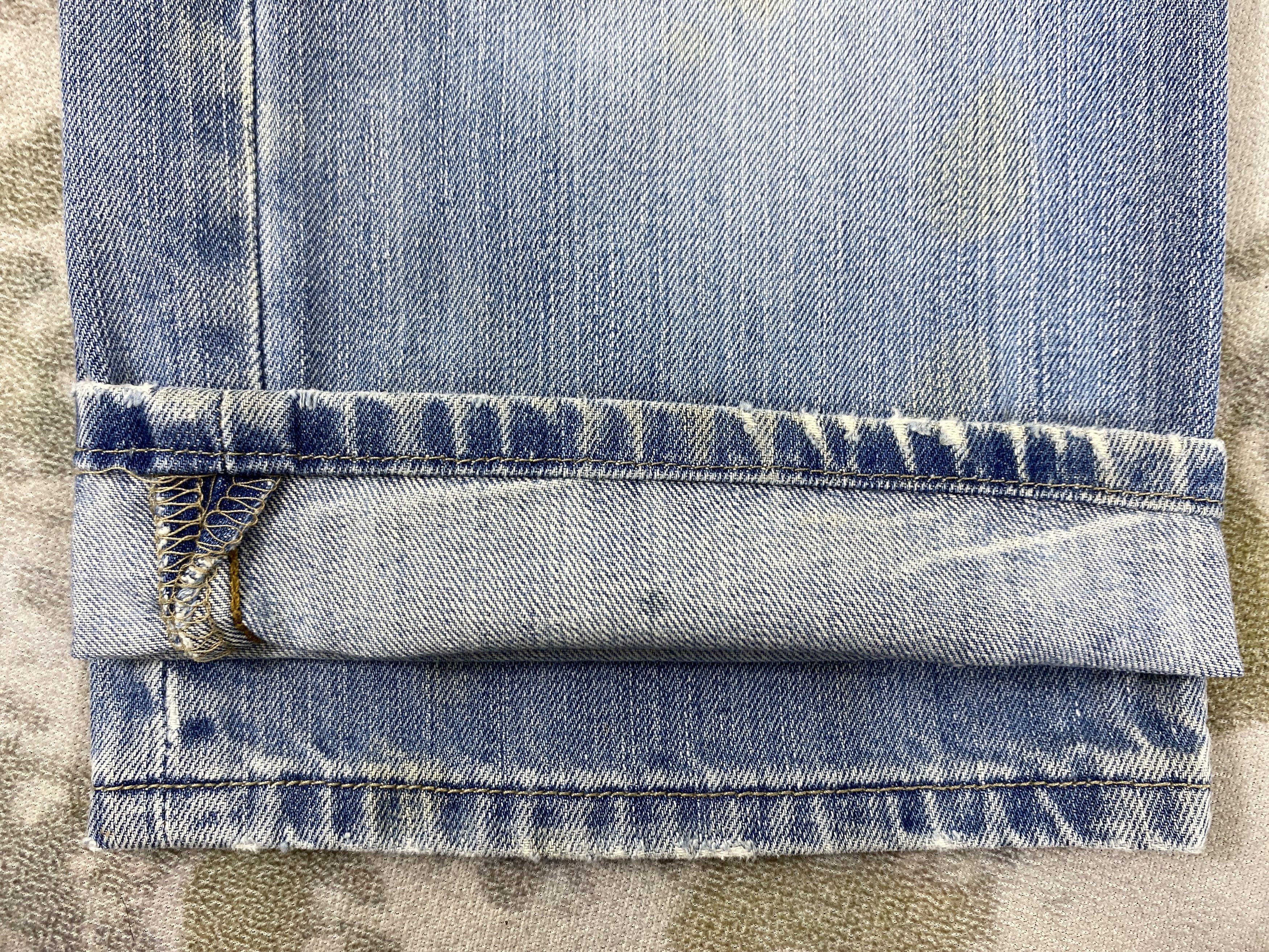 Levi's Light Blue Wash Vintage Levi's 501 35x30.5 Denim -JN1603 Size US 35 - 14 Thumbnail