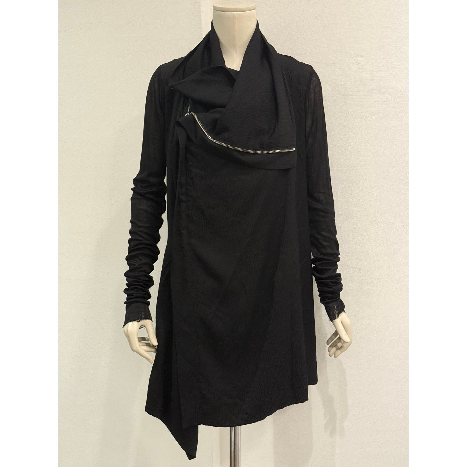 Rick Owens S/S2009 Rick Owens black asymmetric draped jacket Size US S / EU 44-46 / 1 - 2 Thumbnail