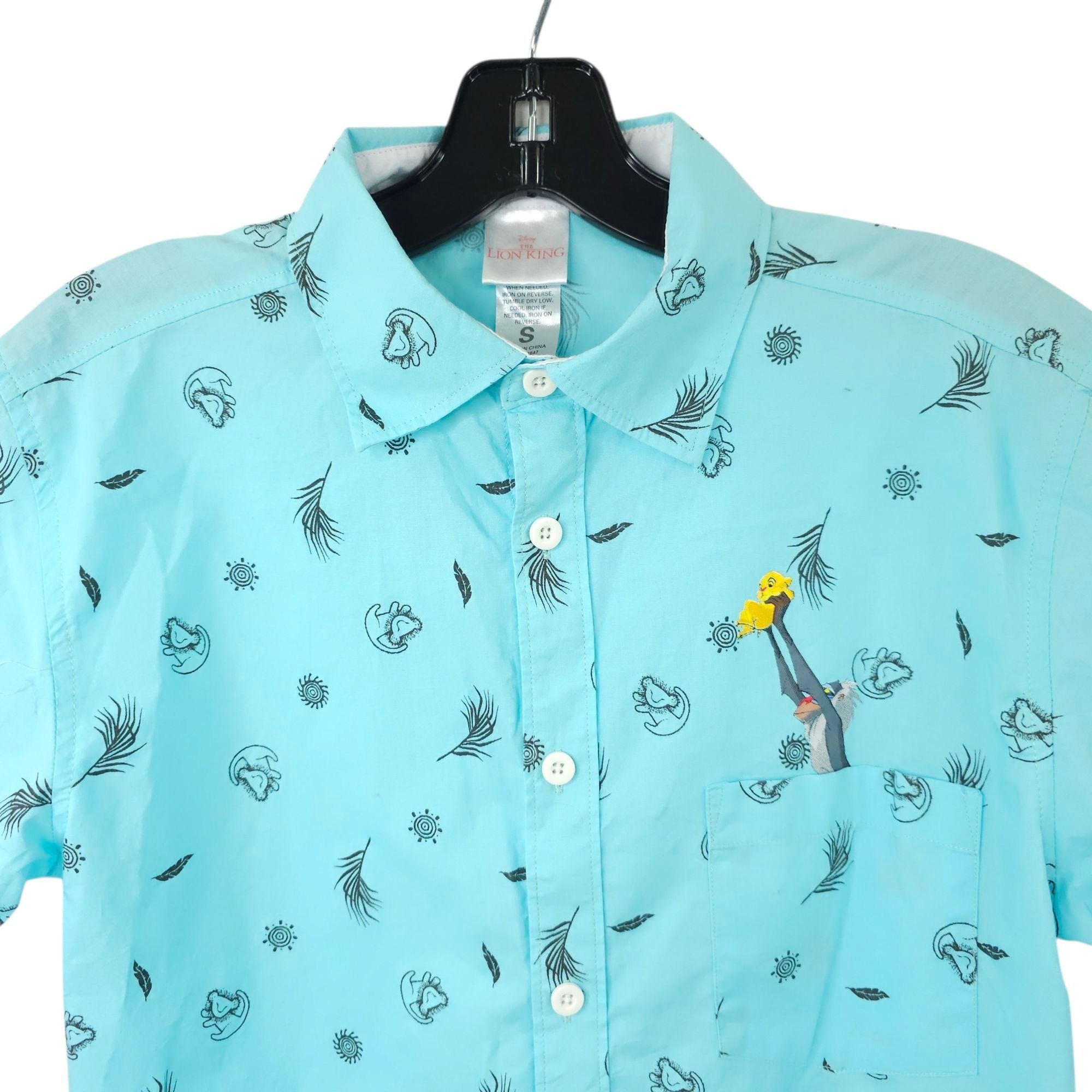 Disney Disney The Lion King Woven Button Front Shirt Adult S Simba Size US S / EU 44-46 / 1 - 8 Thumbnail
