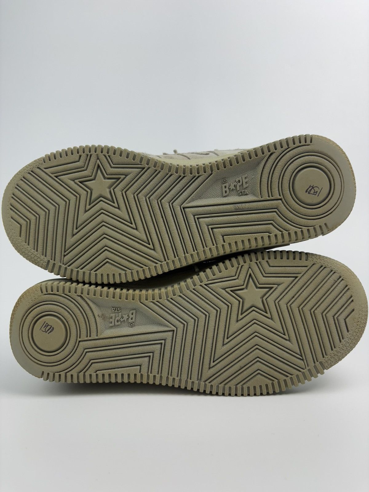 Bape × Kaws 2005 Bapesta x Kaws Low Top Sneakers Size US 5.5 / EU 38 - 6 Thumbnail