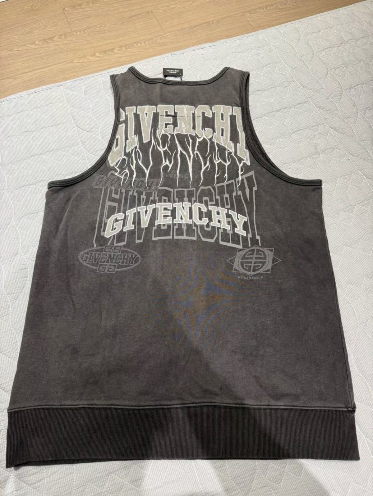 Givenchy Givenchy Fw22 tank top Size US L / EU 52-54 / 3 - 2 Thumbnail