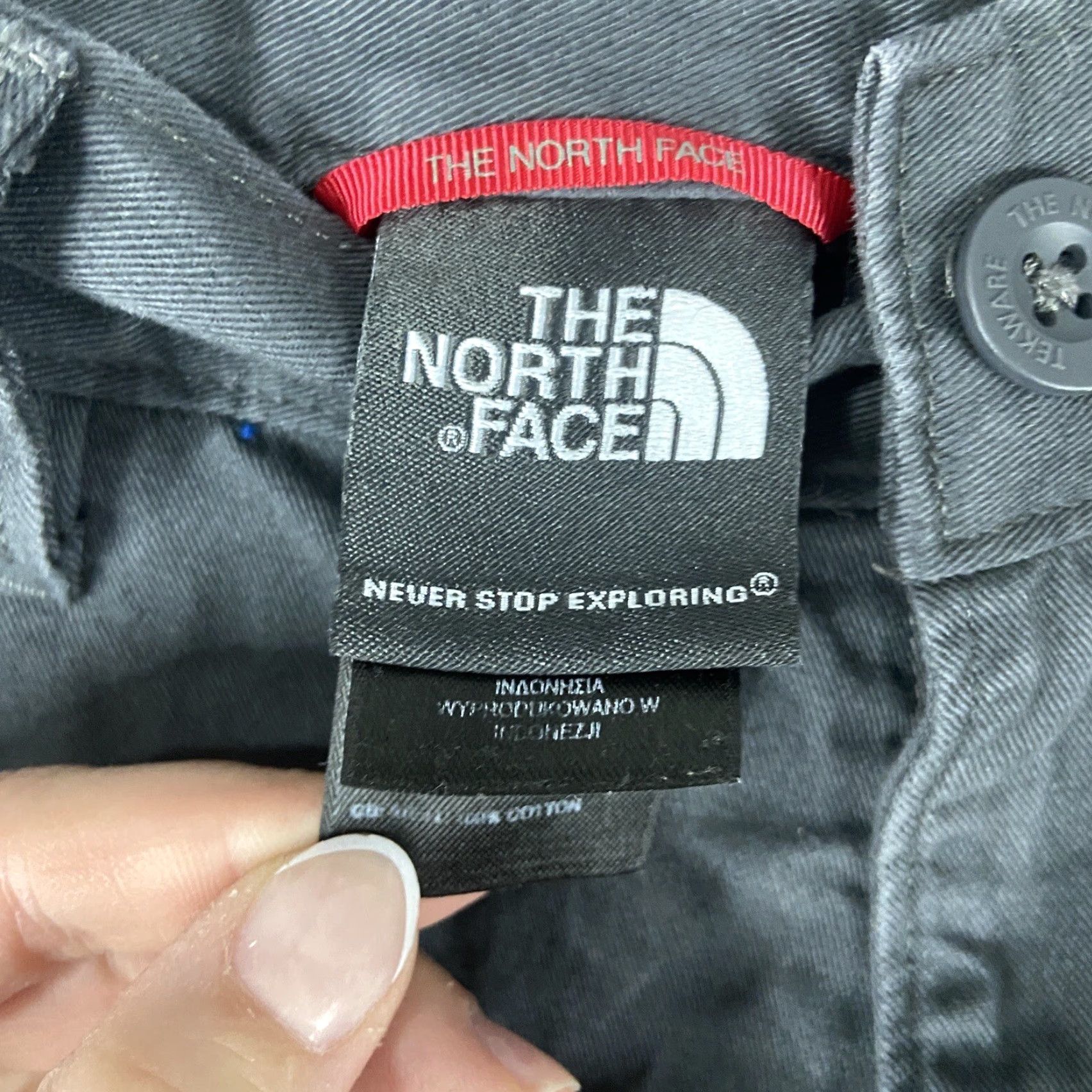 The North Face VINTAGE The North Face Shorts Chino Men Adult 36 Gray Mens Size US 36 / EU 52 - 4 Thumbnail