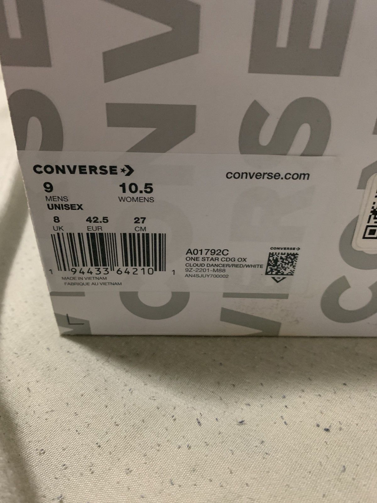 Comme des Garcons PLAY × Converse Converse comme des garcons play one star ox cloud dancer Size US 9 / EU 42 - 10 Thumbnail