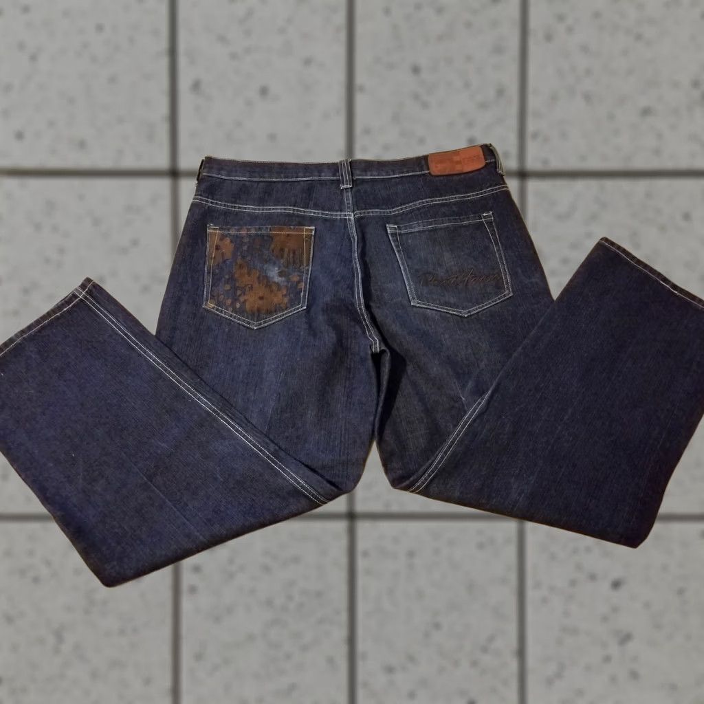 Phat Farm VINTAGE Phat Farm Jeans Mens 40x33 40x32 Blue Denim 5-Pocket 90s Hip Hop Straight Baggy Relaxed Nile? Size US 40 / EU 56 - 1 Thumbnail