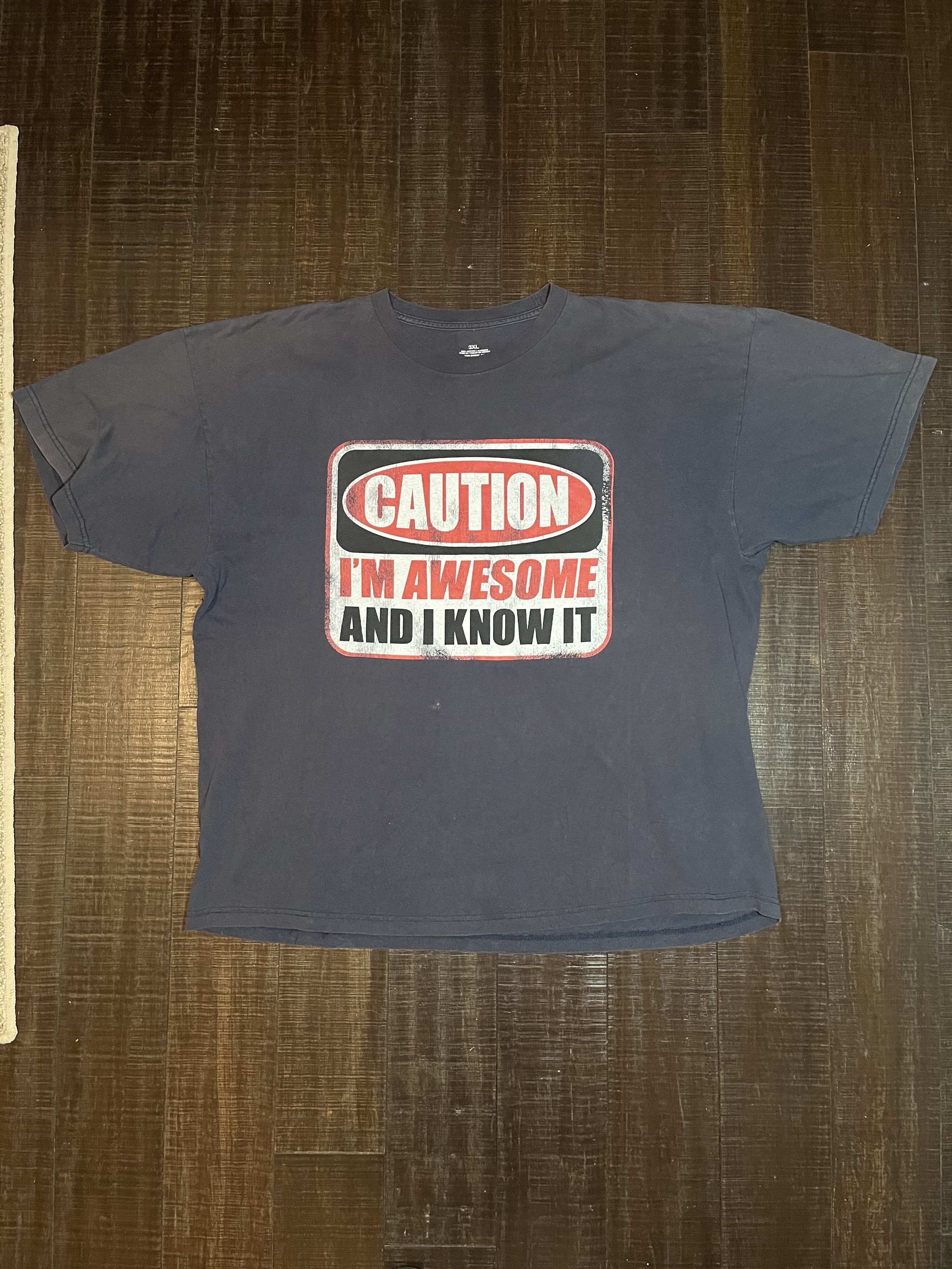 Vintage Y2K Funny Caution I'm Awesome and I Know It Shirt Size US XXL / EU 58 / 5 - 1 Thumbnail