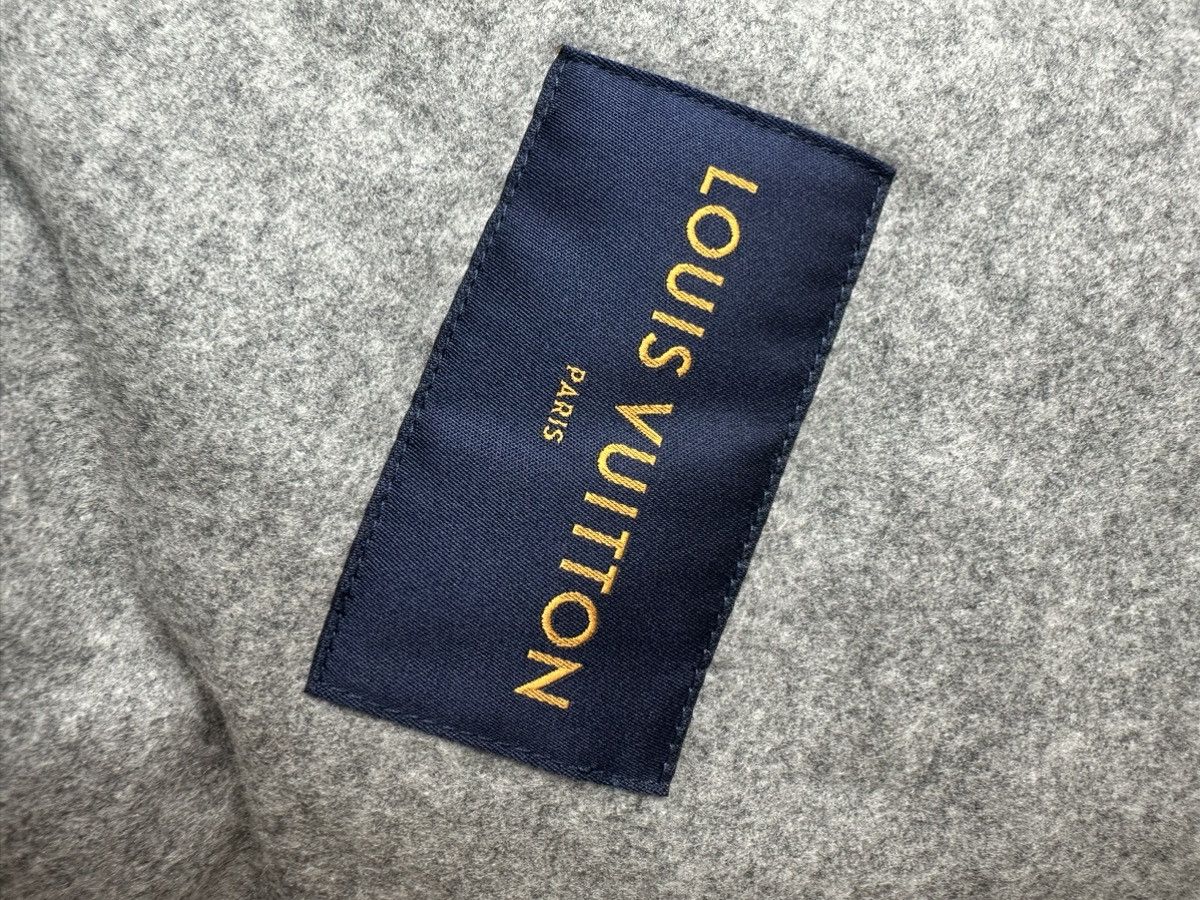 Louis Vuitton × Virgil Abloh Louis Vuitton Virgil Abloh Padded Runway Long Coat Size US L / EU 52-54 / 3 - 12 Thumbnail