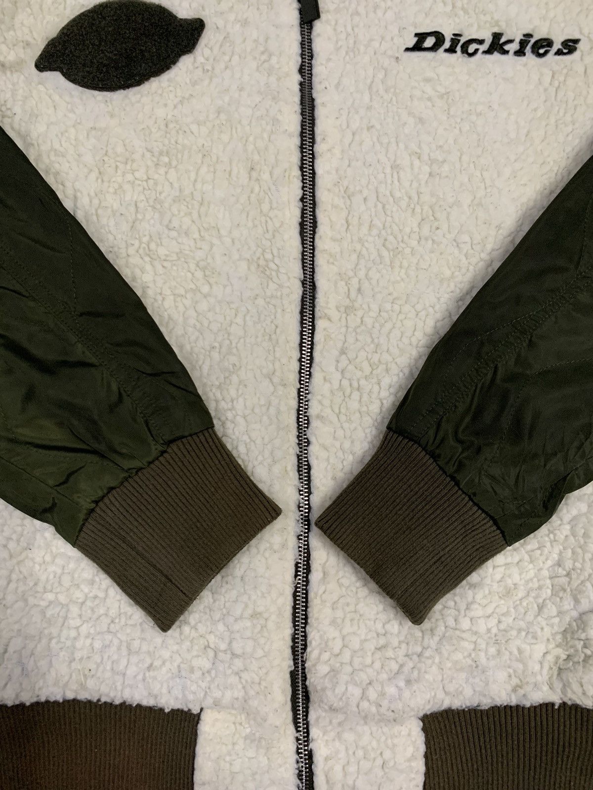 Dickies Dickies Camo Sherpa Reversible Utility Bomber Jacket Size US M / EU 48-50 / 2 - 21 Thumbnail