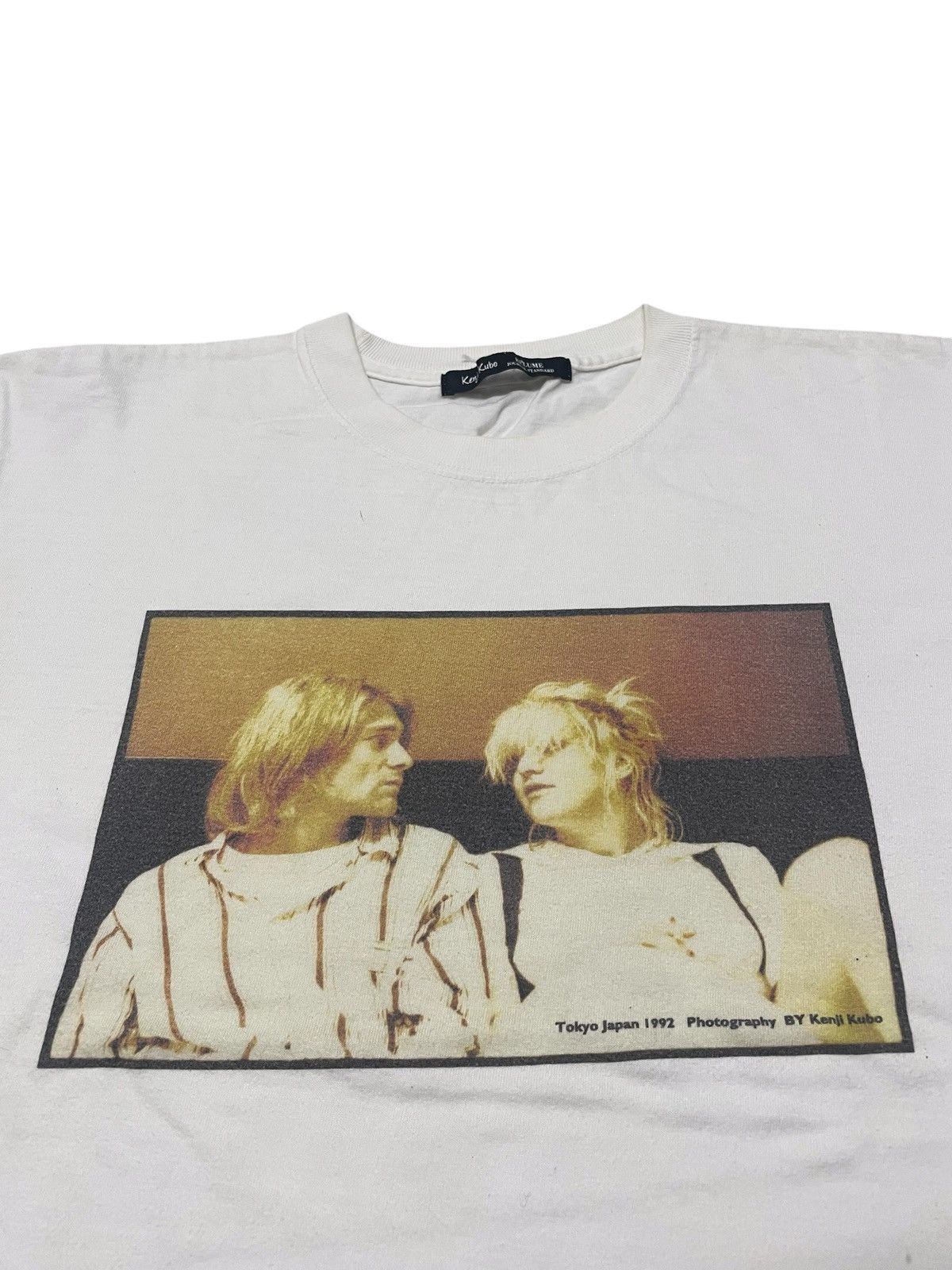 Japanese Brand Vintage Kenji Kubo Photography Kurt Cobain & C.Love Tshirt Size US M / EU 48-50 / 2 - 2 Thumbnail