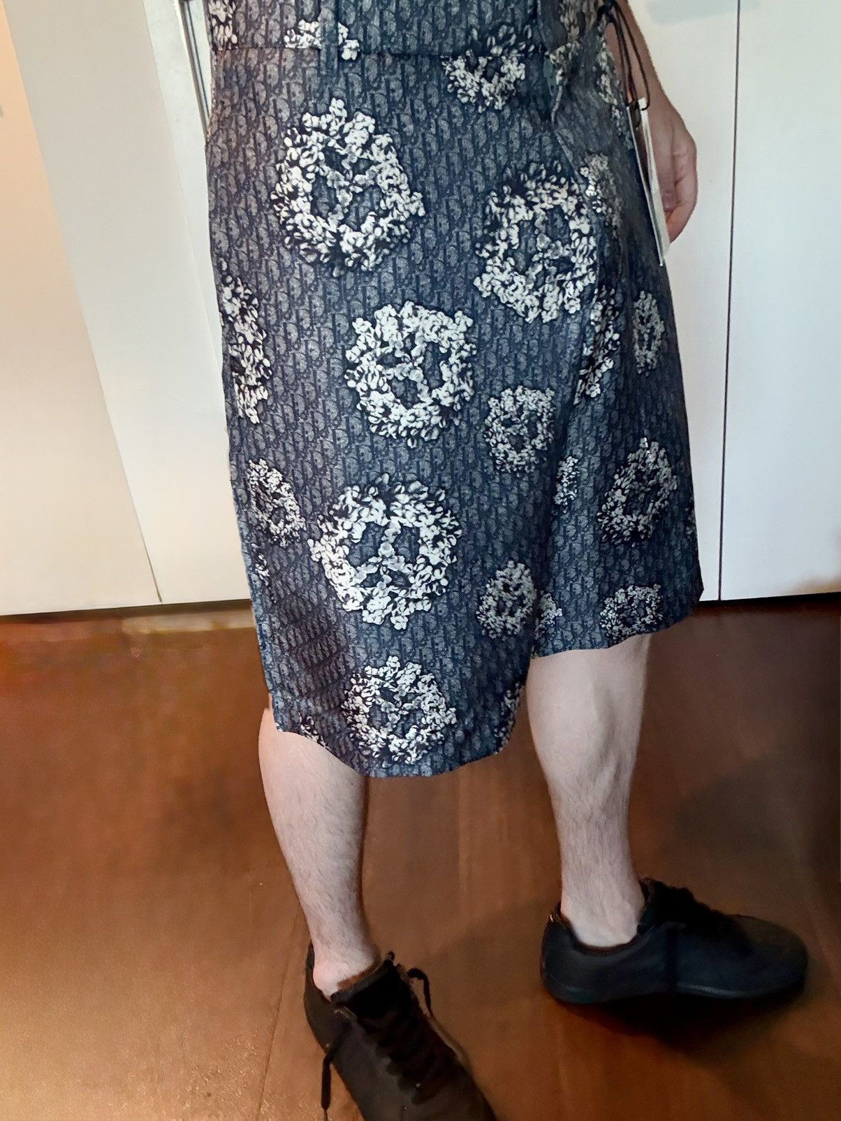 DENIM TEARS × Dior Dior x Denim Tears Oblique Silk Shorts Blue Multi Size 48 Size US 32 / EU 48 - 2 Thumbnail