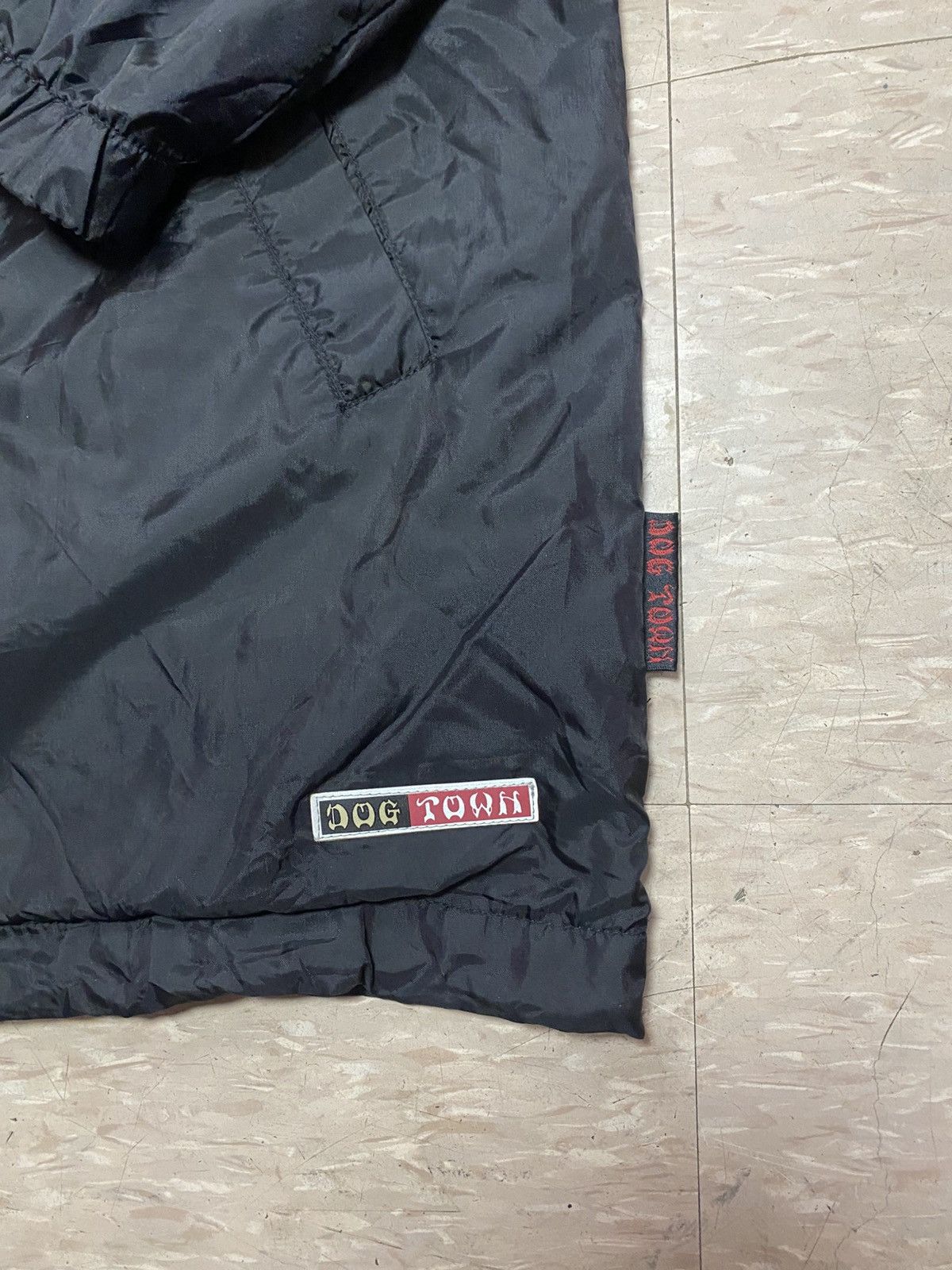 Dogtown × Vintage Vtg dog town embroidery dragon sidetape windbreaker jacket Size US XL / EU 56 / 4 - 6 Thumbnail
